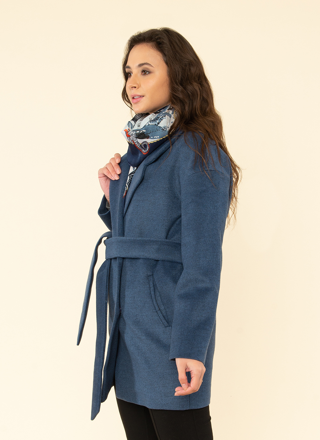 Пальто женское Каляев 1664999 синее 48 RU