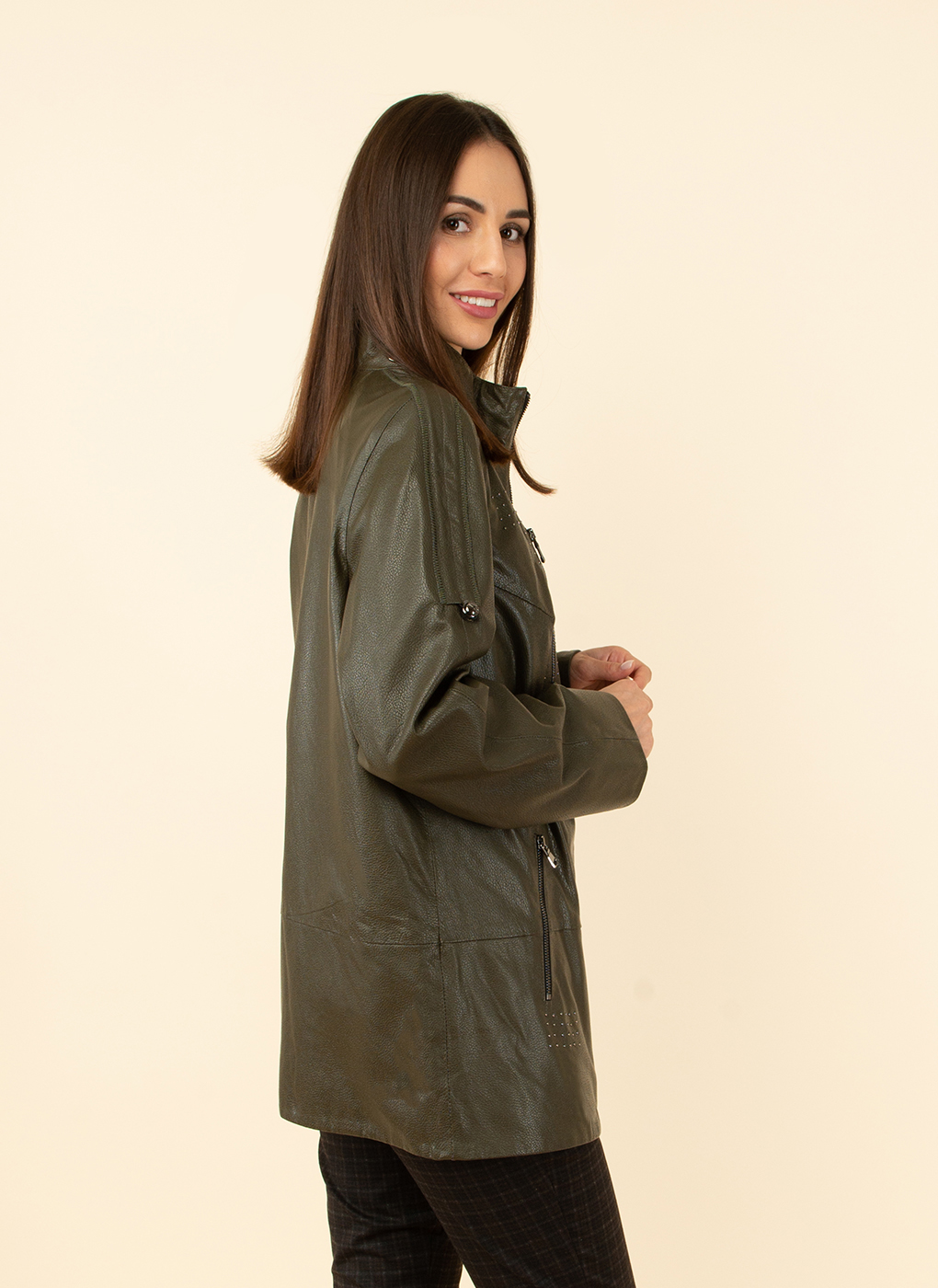 Кожаная куртка женская Каляев 1599068 коричневая 46 RU