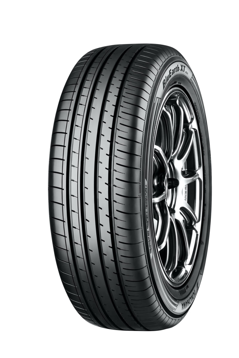 Купить шины YOKOHAMA 235/55 R18 100V BluEarth-XT AE61 TL, цены на Мегамаркет | Артикул: 100031290271