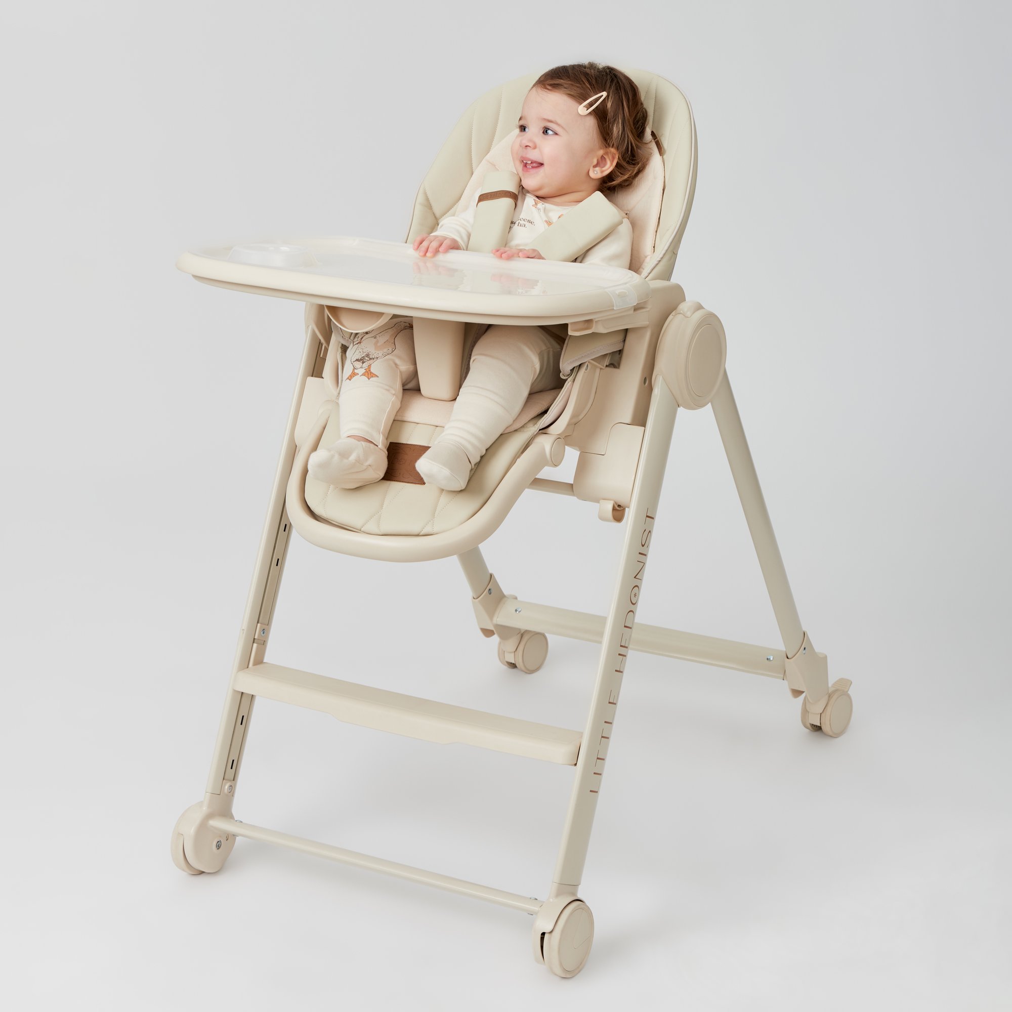 Стульчик для кормления happy baby berny v2 beige