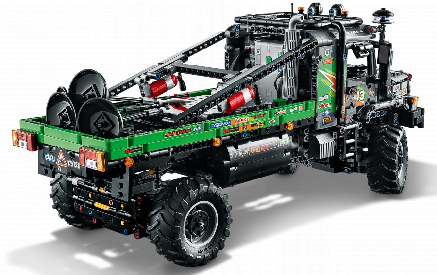 Lego mercedes hot sale zetros