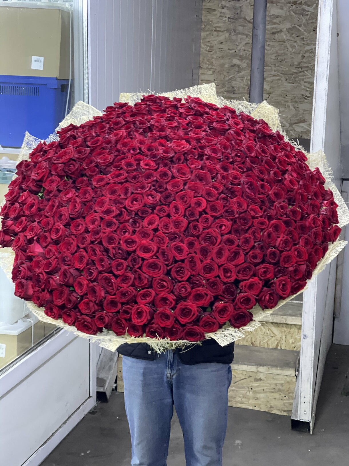 Большой букет роз