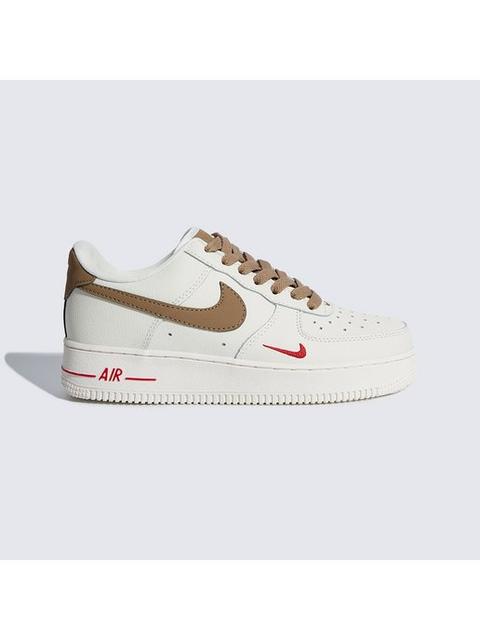 Кеды мужские Nike AIR FORCE 1 белые 42 RU - купить в +100500 Мелочей, цена на Мегамаркет