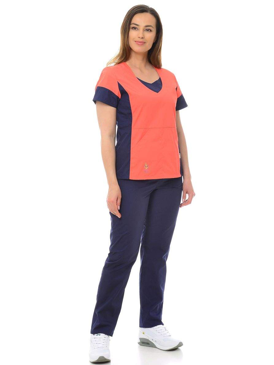 Костюм медицинский женский MedicalWear Киса 124 розовый 54 RU