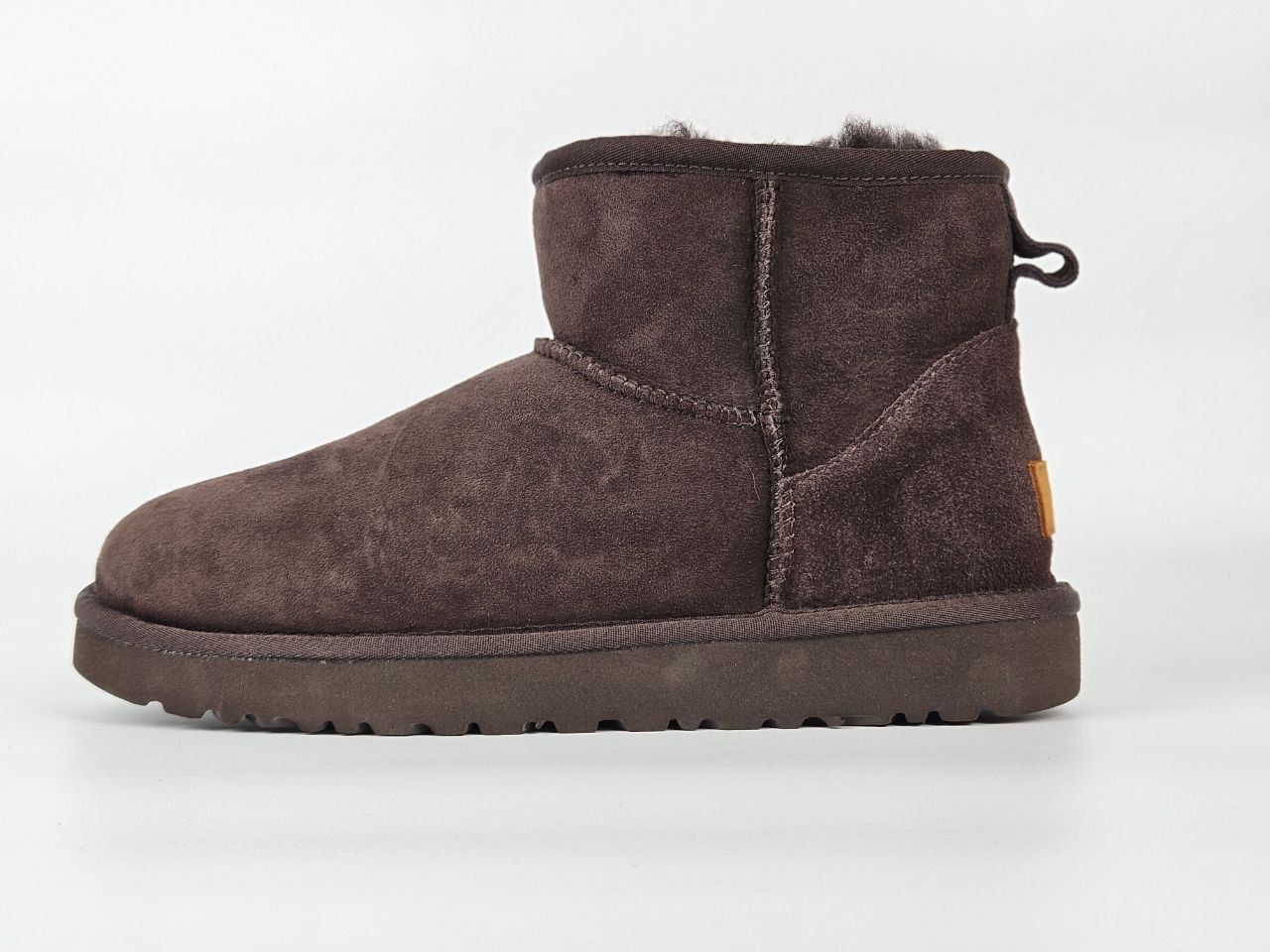 Угги мужские зимние озон. A артикул 50376982. Угги мужские зимние озон. Ugg mens classic mini metallic black. Ugg mens mini dylyn.