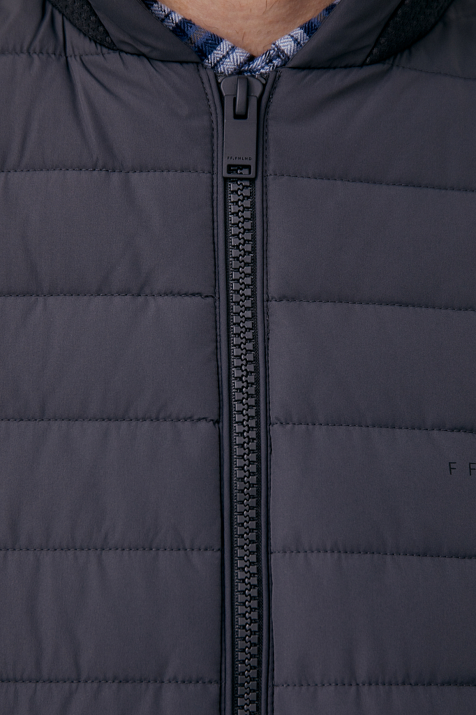 Утепленный жилет мужской Finn Flare FAB210101 серый L