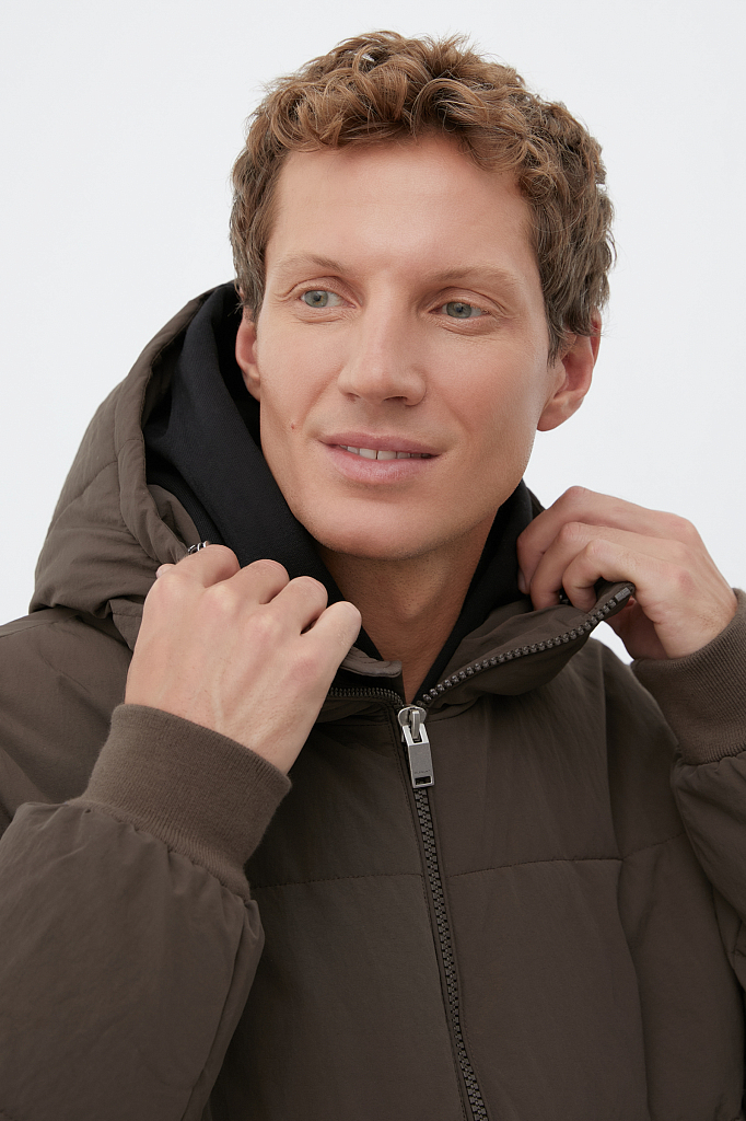 Зимняя куртка мужская Finn Flare FWB21021 коричневая S