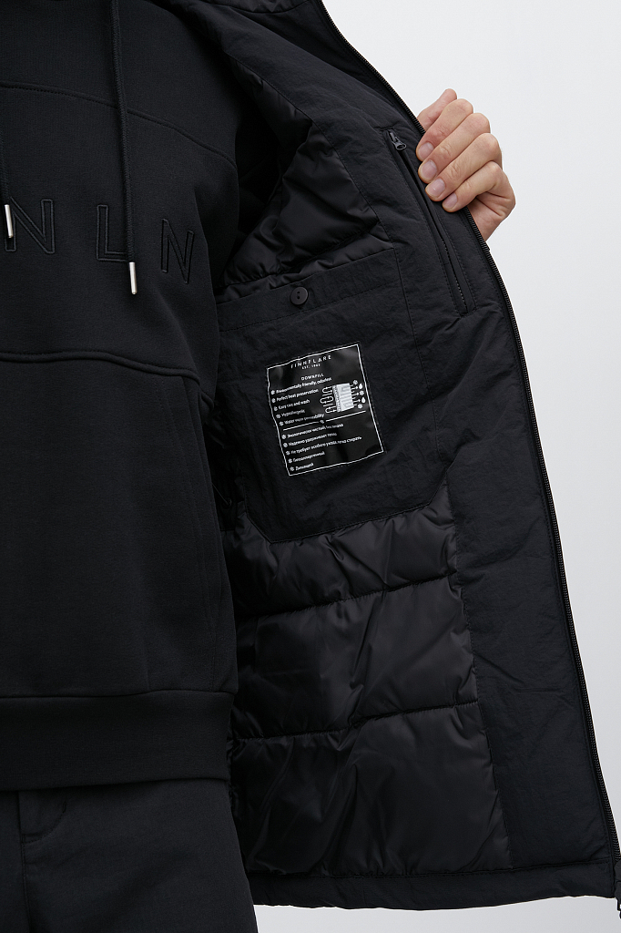 Зимняя куртка мужская Finn Flare FWB61033 черная XL