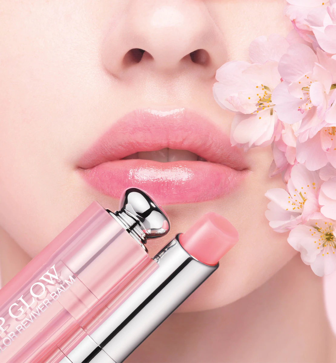 Губы dior. Dior Addict Lip Glow 001. Dior Lip Glow 001. Dior Addict Lip. Dior Addict Lip Glow 007.