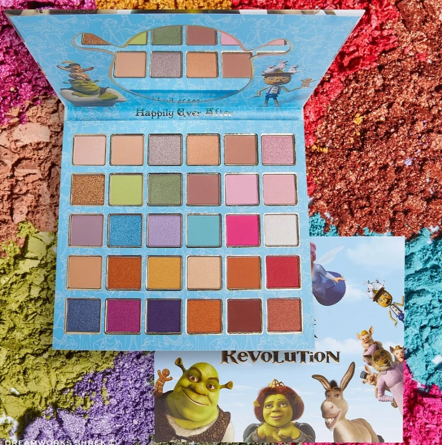 Адвент календарь гринча. Адвент календарь революшен 2021. Revolution x shrek collection. Революшен шрек. Shrek x revolution advent calendar.