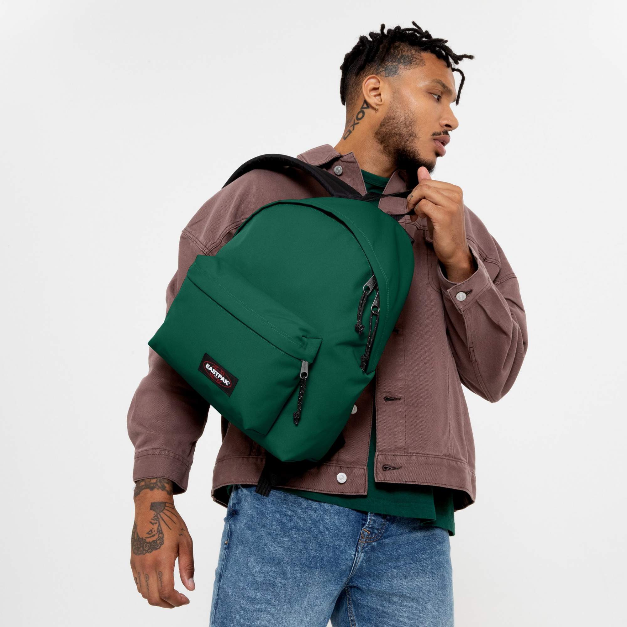 Eastpak green store