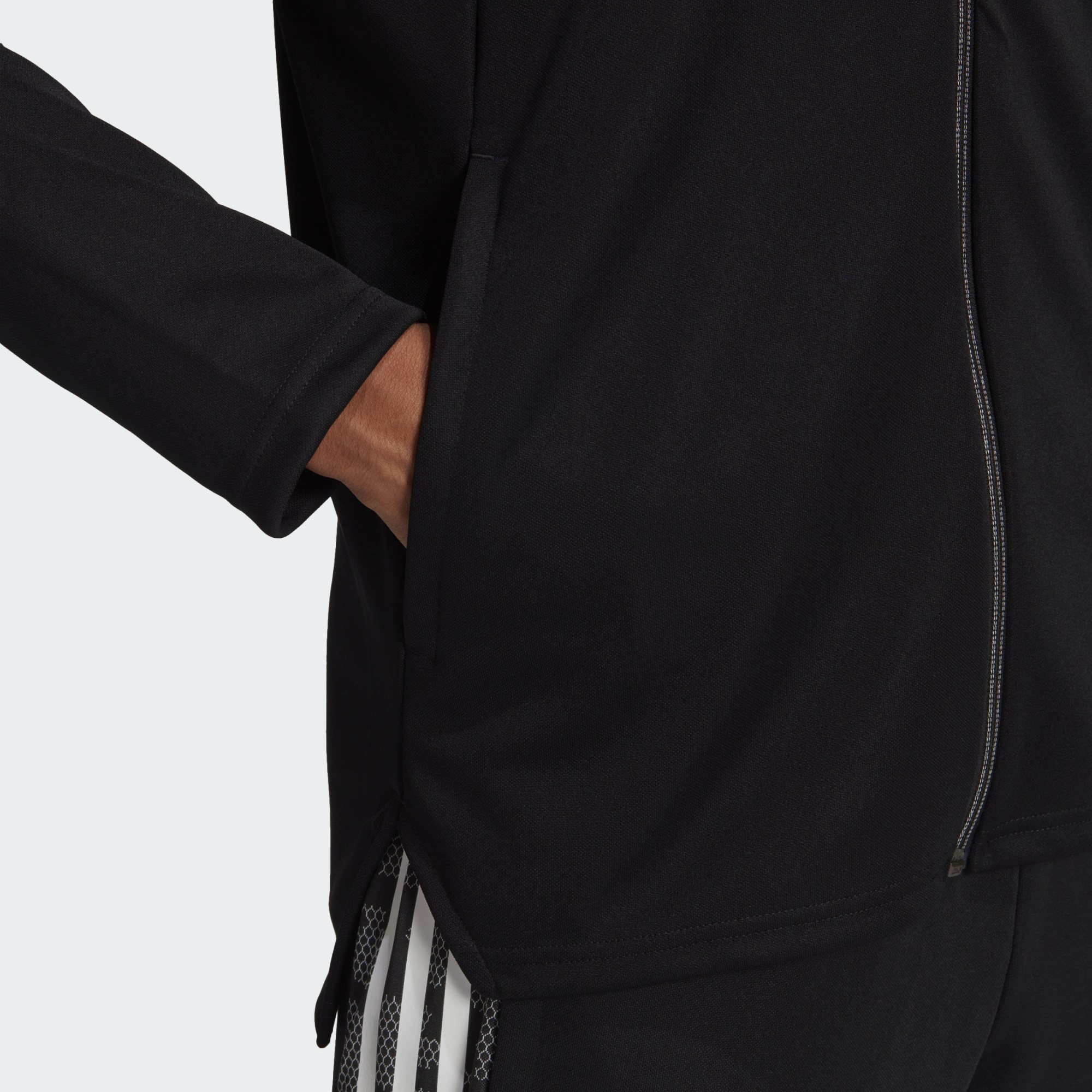 Олимпийка мужская Adidas GH7129 черная M - купить в Москве, цены на  СберМегаМаркет