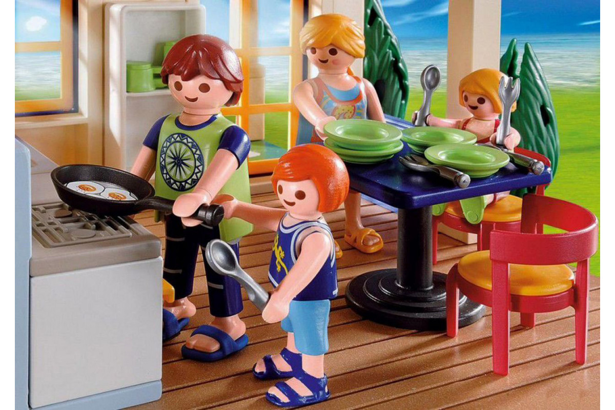 Конструктор Playmobil Летний семейный дом, арт.4857, 108 дет. – купить в  Москве, цены в интернет-магазинах на Мегамаркет