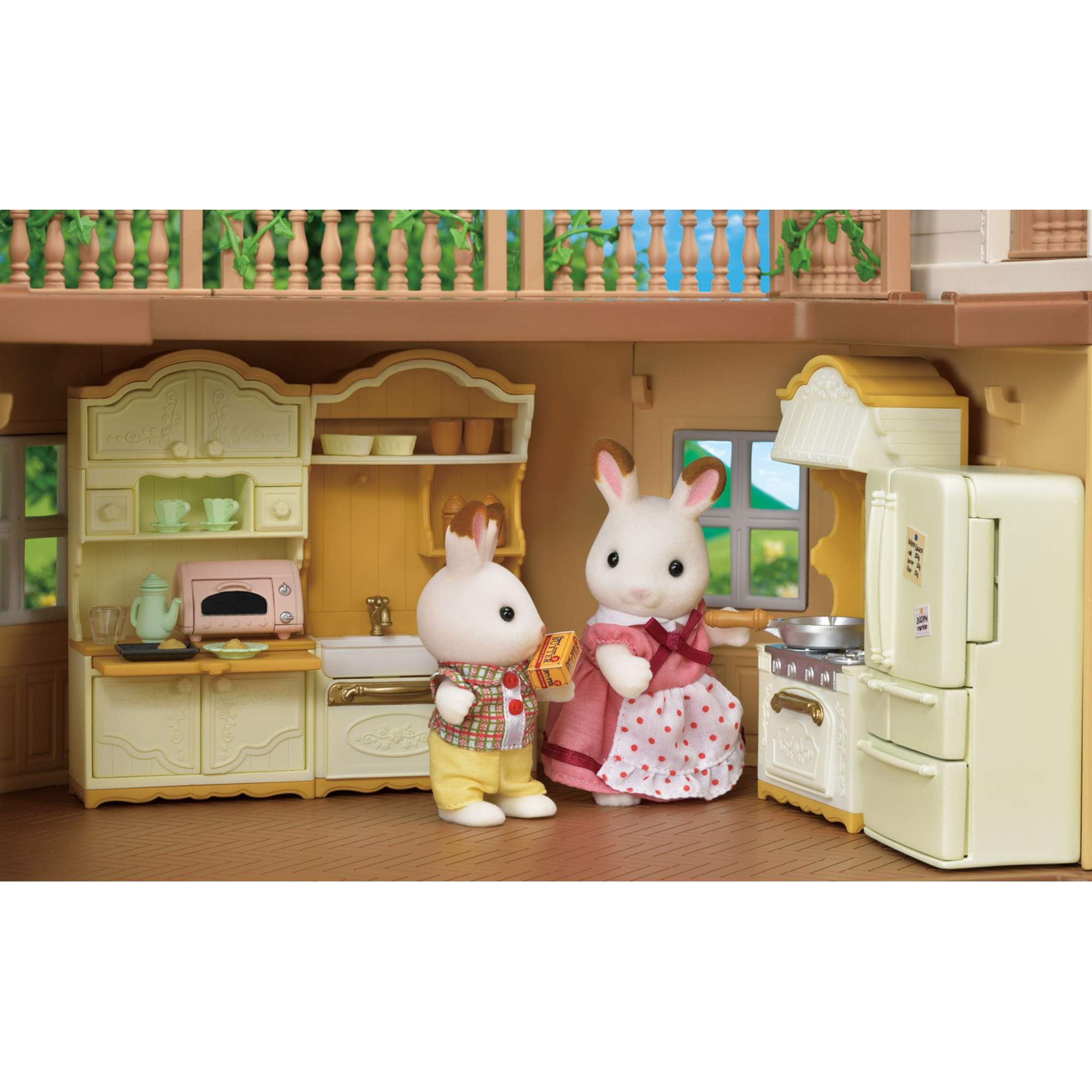 Купить игровой набор Sylvanian Families Большой дом со светом с Шоколадными  кроликами 5383, цены на Мегамаркет