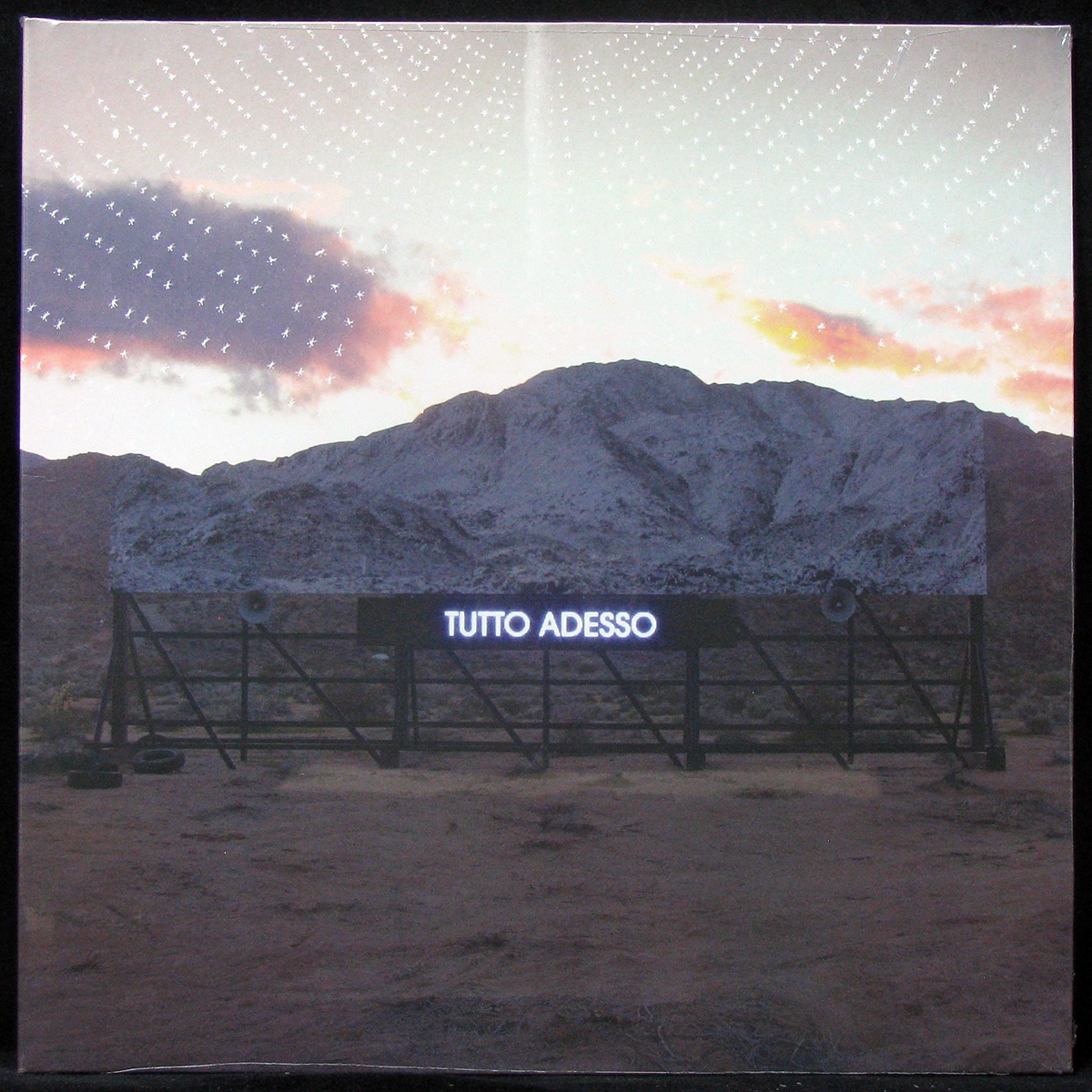 I love everything fire. Arcade Fire "everything Now". Arcade Fire обложки альбомов. Arcade Fire Vinyl Cover. Arcade Fire - Covers album.