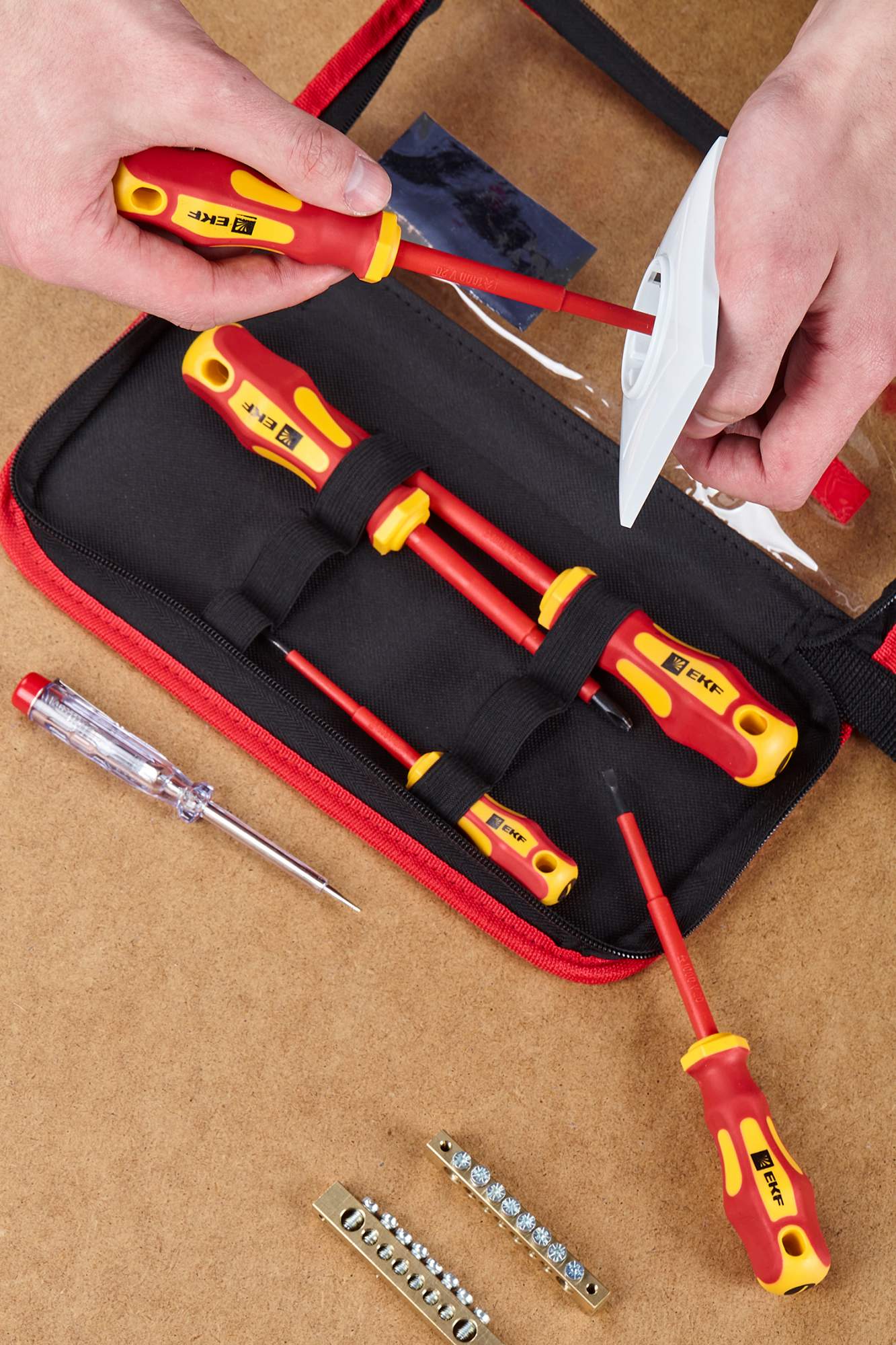 Набор диэлектрических отверток НИО-06 EKF Master купить в интернет ...