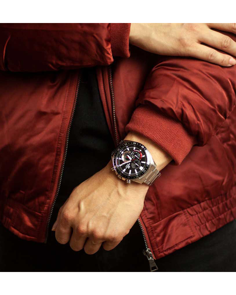 Наручные часы мужские Casio EFV-620D-1A4VUEF серебристые