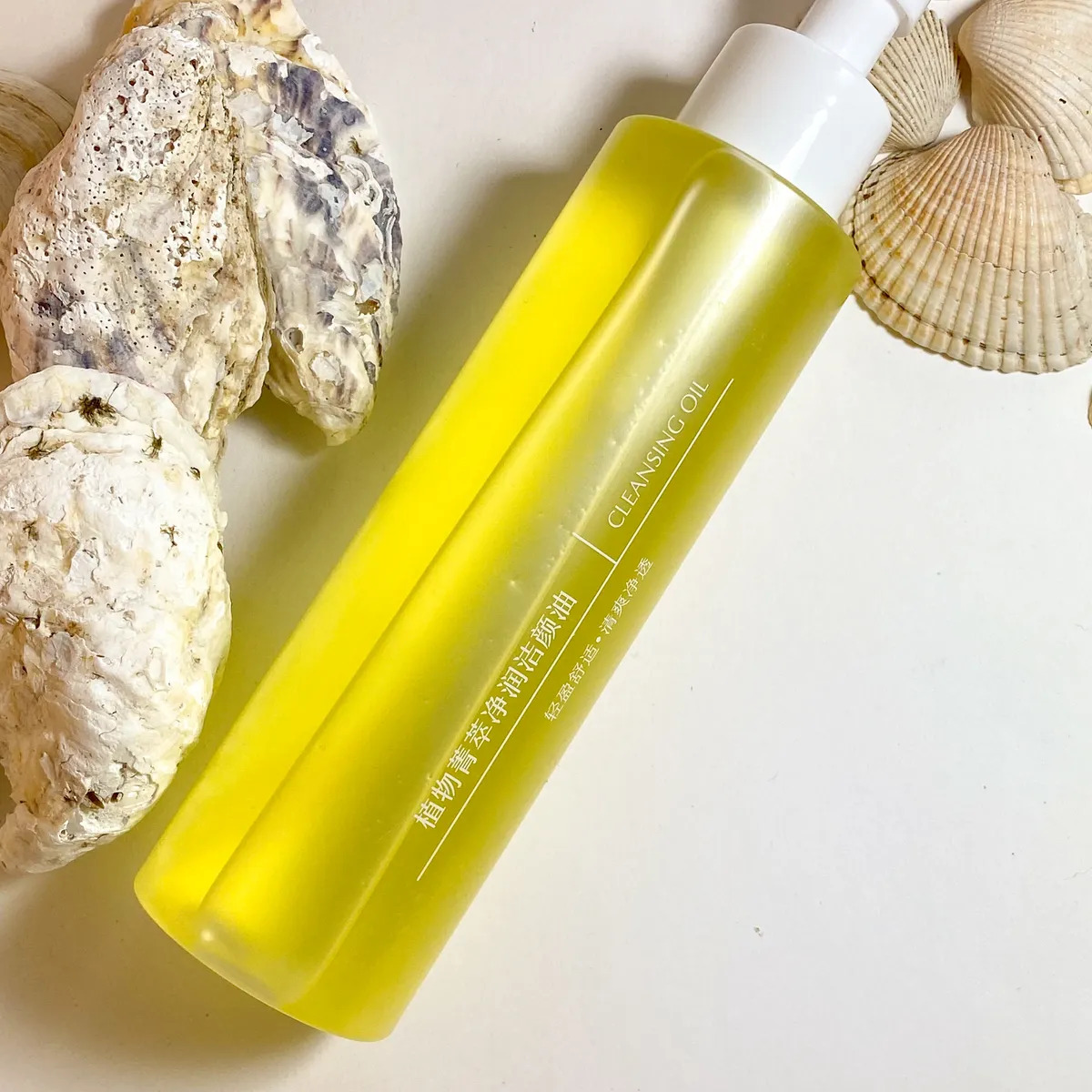 Очищение маслом отзывы. Масло для очищения квартиры. Абсолют масло. Эколла био. Гидрофильное масло имбирь mi&ko.