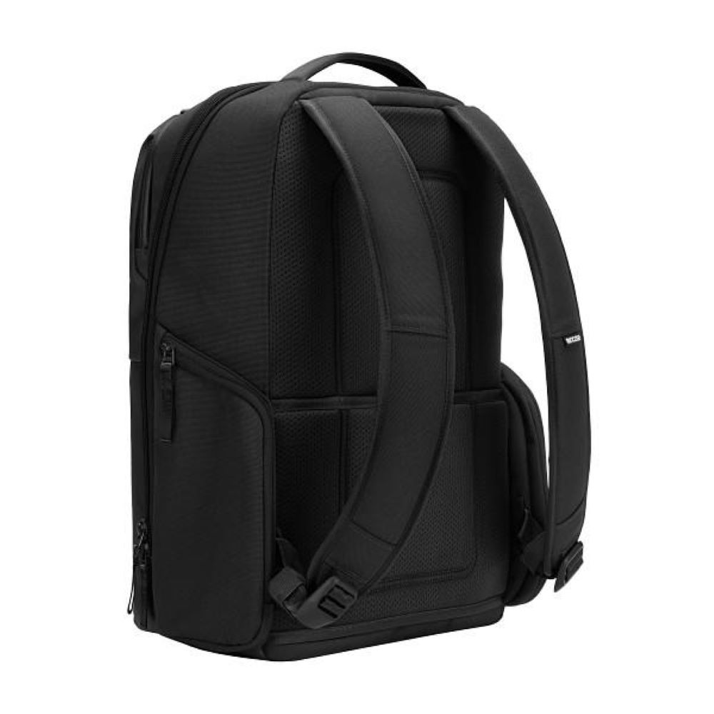 Рюкзак для ноутбука Incase Daypack 16" black