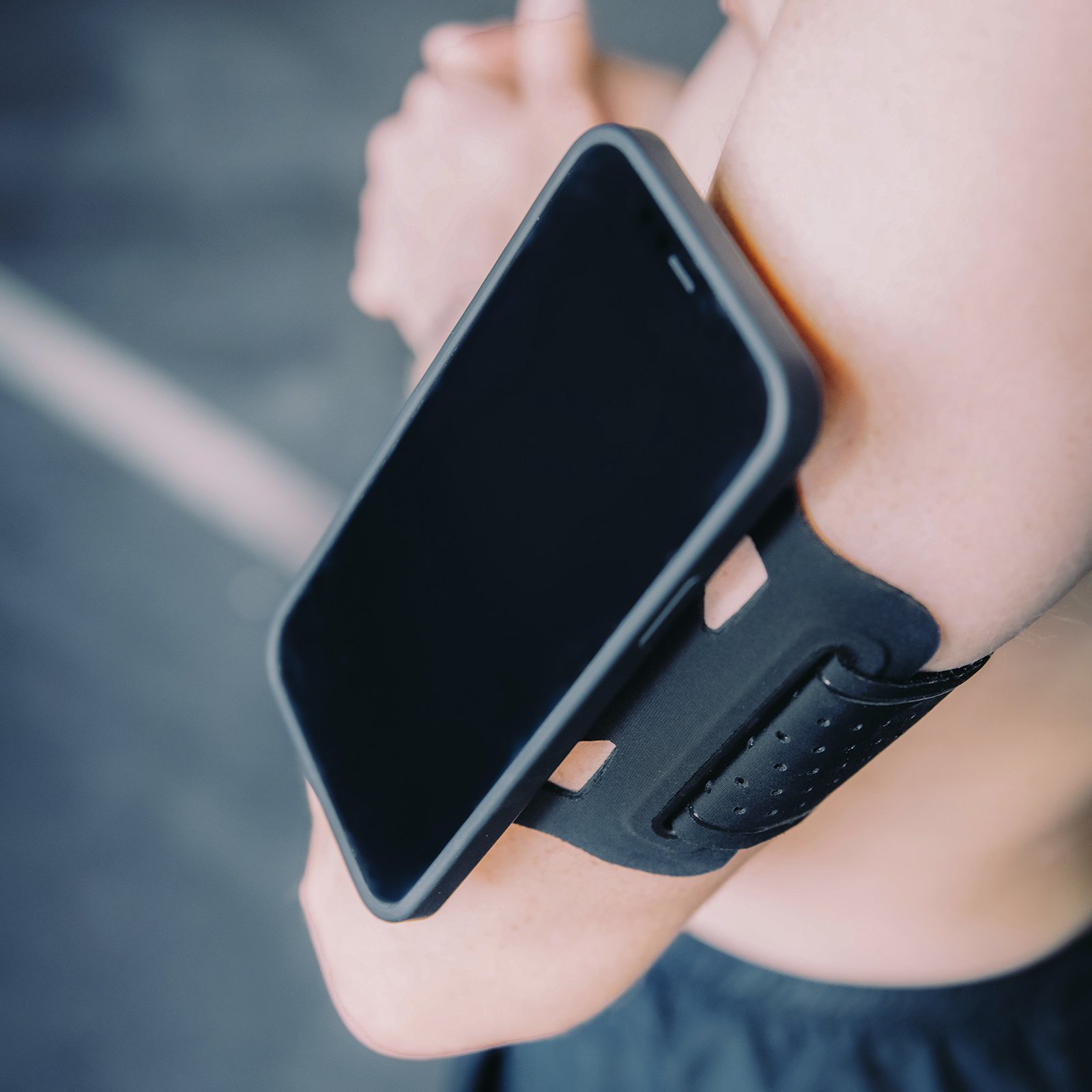 Крепление на плечо SP Connect ARM BAND 53251 black, купить в Москве, цены в  интернет-магазинах на Мегамаркет