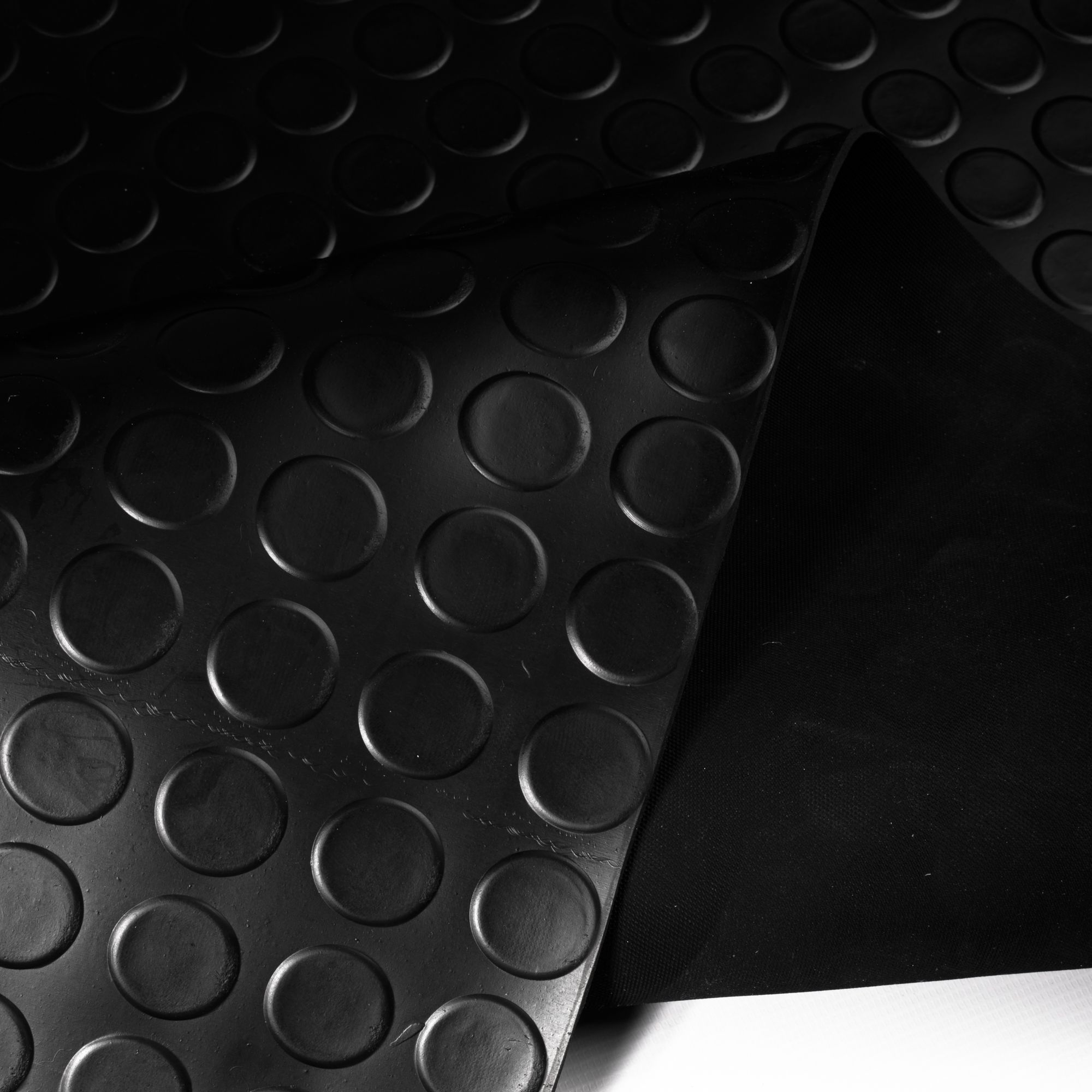 резина в рулонах 1,5*10м "монетка" (round dot rubber) 3мм. покрытие резиновое напольное 9003 1,2м х 10 м х 3 мм. профилированная мембрана "tefond hp drain "star". резиновое покрытие тэп "монетка". резиновое покрытие монетка.