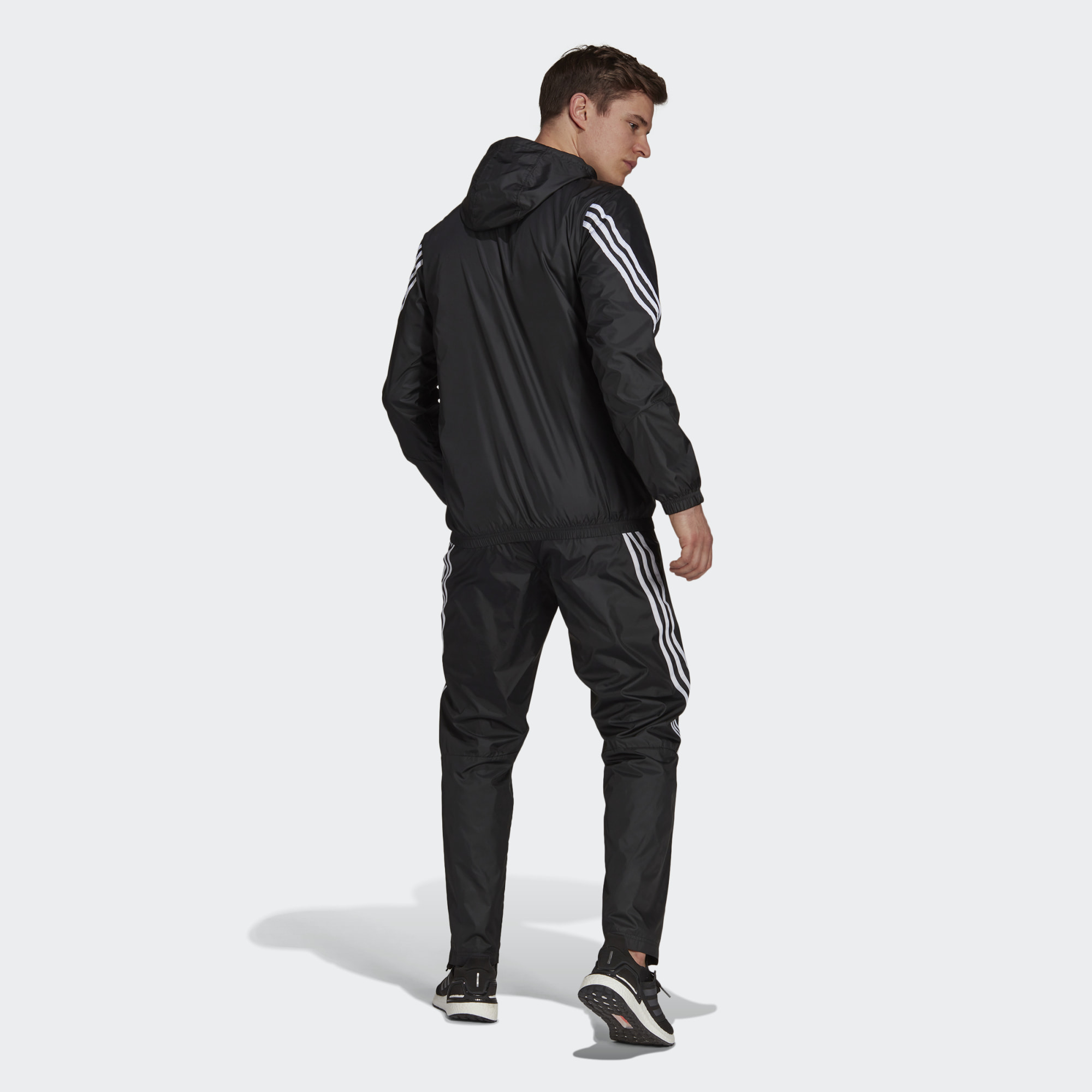 Костюм мужской Adidas H15580 черный XL