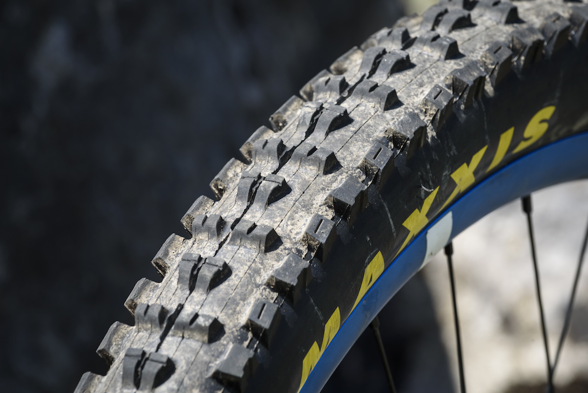 Maxxis high roller. Maxxis High Roller 2. Maxxis High Roller 27.5 2.4. Maxxis High Roller 26x2.35. Maxxis High Roller 26х2.50 SUPERTACKY.