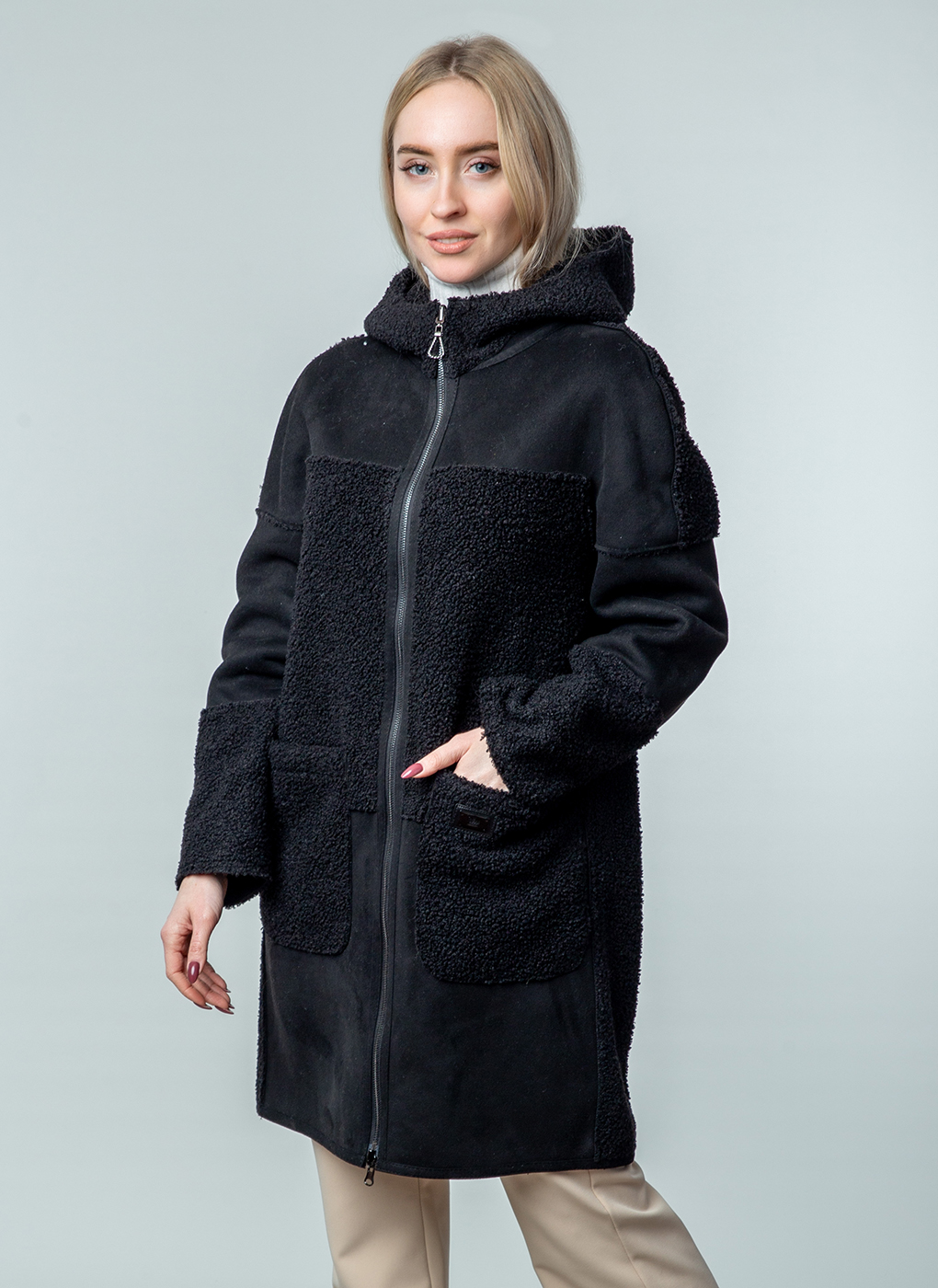 Пальто женское Каляев 59243 черное 46 RU