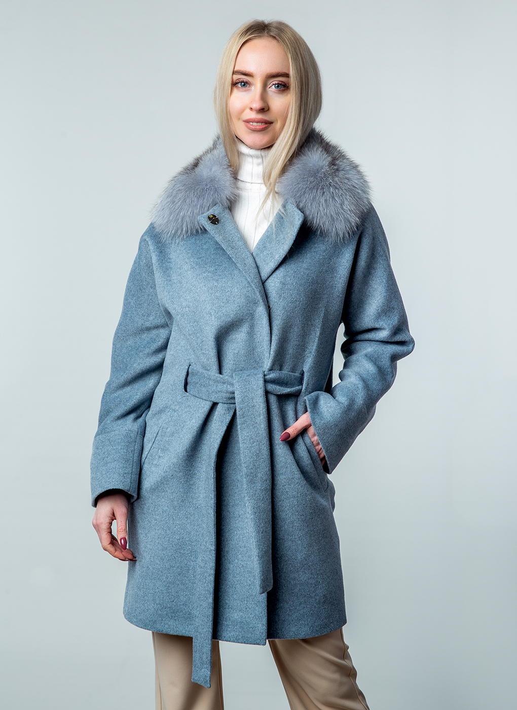 Пальто женское Каляев 57218 голубое 46-48 RU