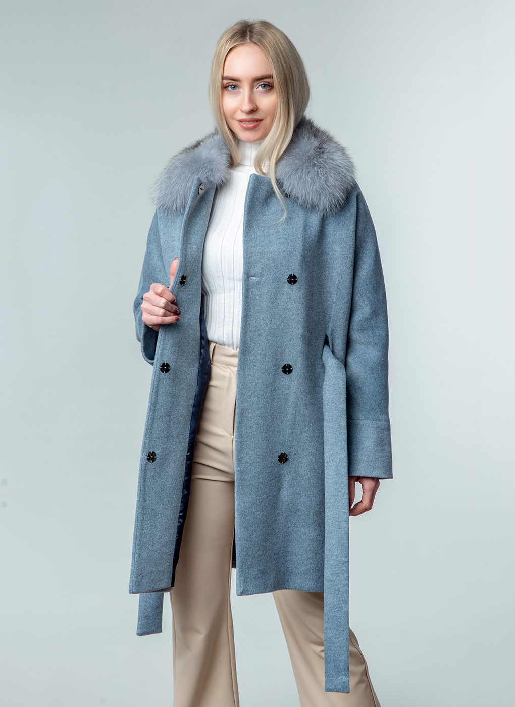 Пальто женское Каляев 57218 голубое 46-48 RU