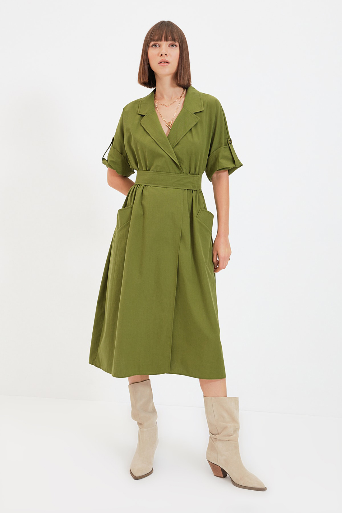 Платье женское Trendyol TWOAW22EL0268 зеленое 40