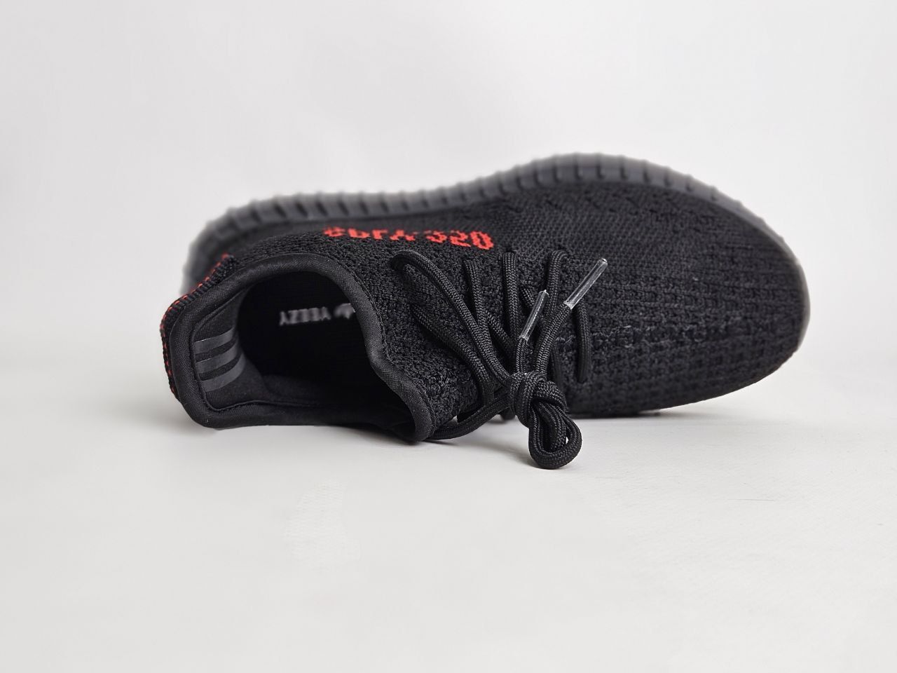 YEEZY Y B 351 38.5 RU