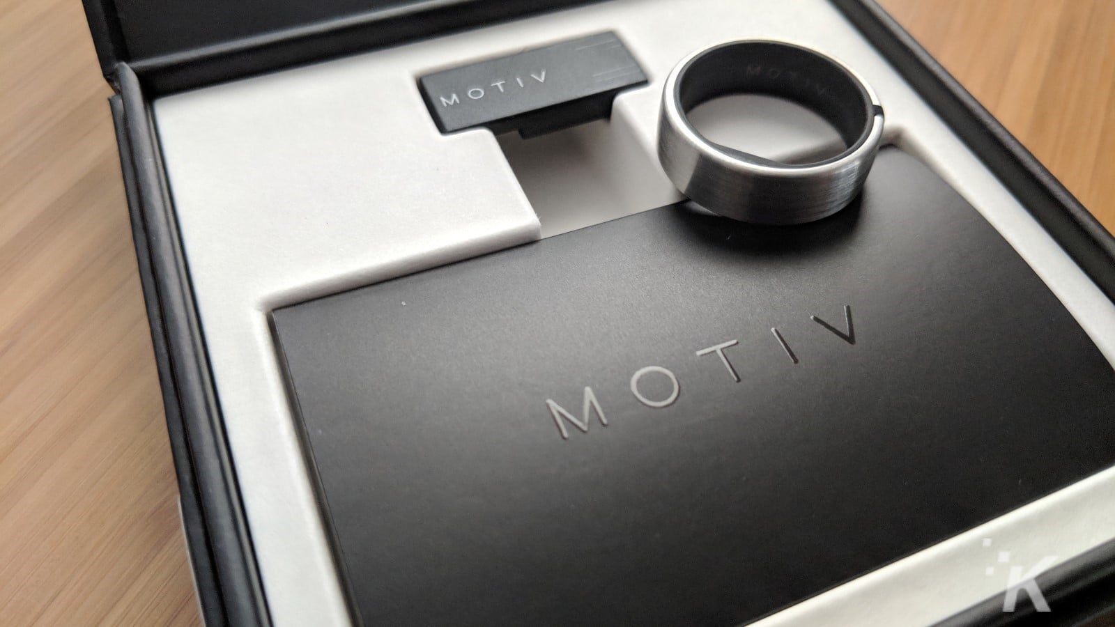 Умное фитнес кольцо Motiv Smart Ring, трекер Black Onyx Размер 7 – купить в  Москве, цены в интернет-магазинах на Мегамаркет