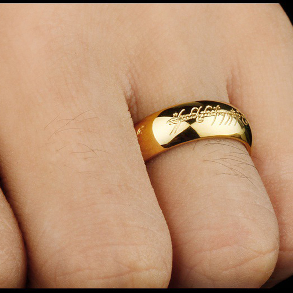 Закончите предложение this ring is gold. Кольцо всевластия (сталь) (20). Золотое кольцо всевластия 585. Золотое кольцо Властелин колец.