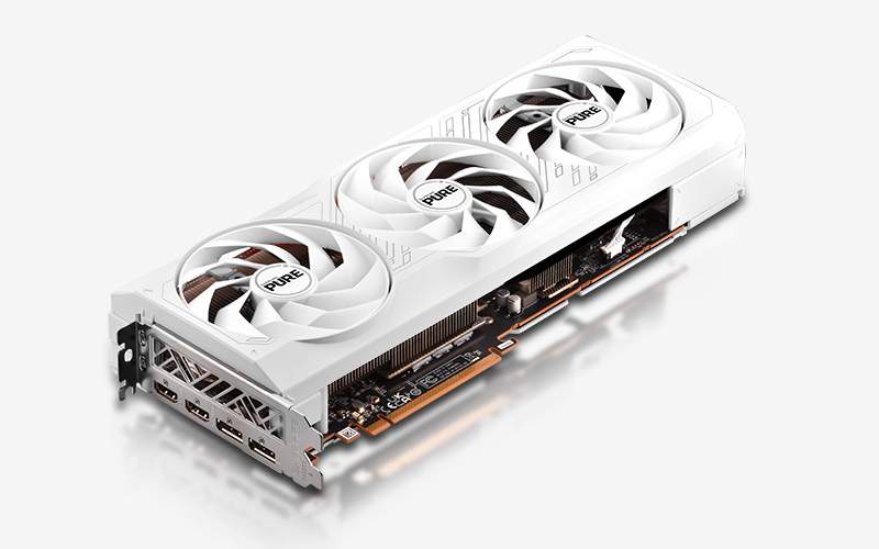 Rx 7700 xt белая