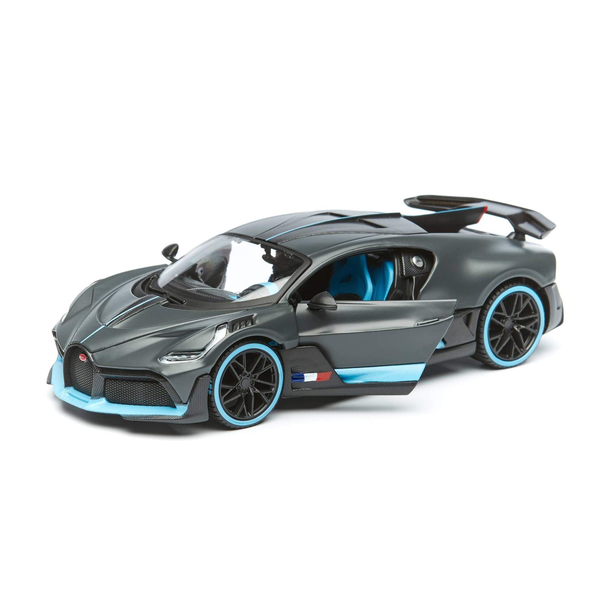 Купить машинка Maisto 1:24 SP B - Bugatti Divo Flat, темно-серый 31526,  цены на Мегамаркет