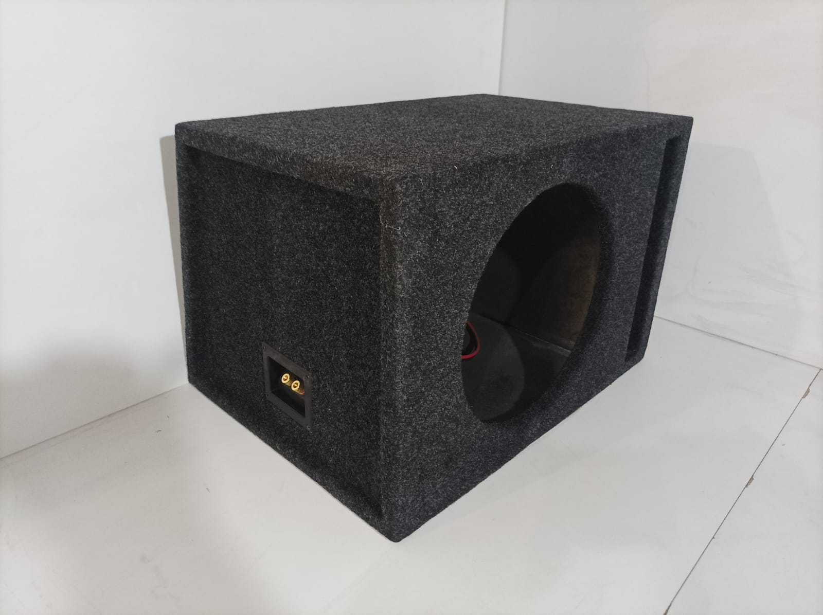 Короб для сабвуфера 12(282) с щелевым ФИ, 47л. - купить в Москве, цены ...