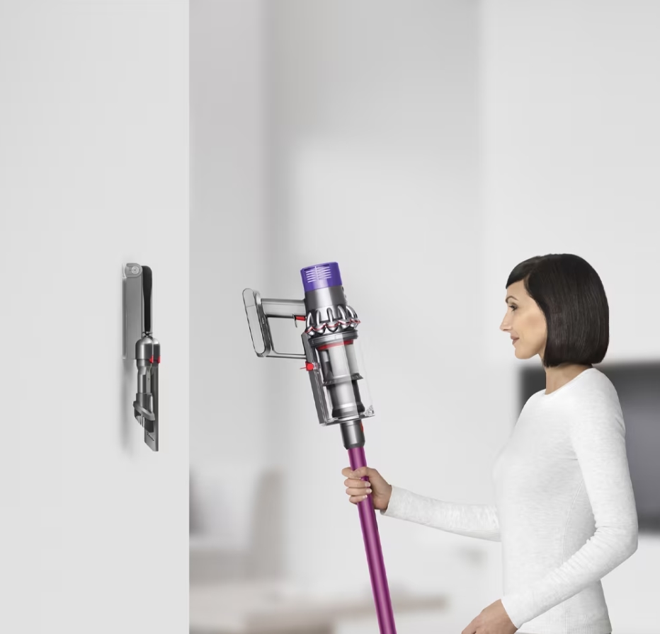 Пылесос Дайсон беспроводной v10. Dyson 10 absolute. Дайсон пылесос беспроводной крепление. Dyson Cyclone v10 Motorhead.