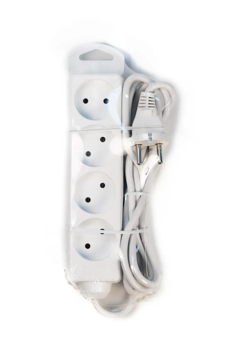 Удлинитель бытовой Защита Про 4 розетки без заземления 2х0.75 мм 3 м ...