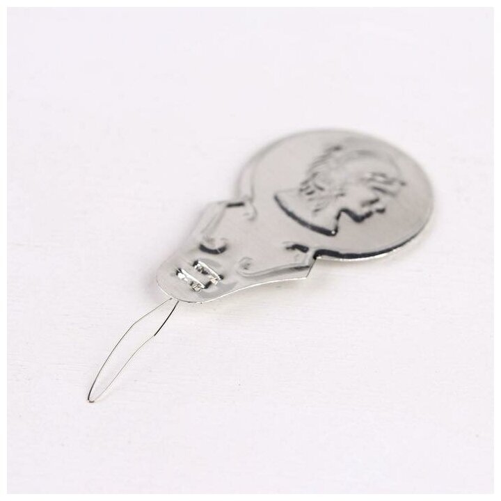 Нитевдеватель pfaff 20. Автоматический нитевдеватель для ручных игл. Нитковдеватель. Нитевдеватель для иглы. Автоматический нитковдеватель для швейных машин husqvarna.