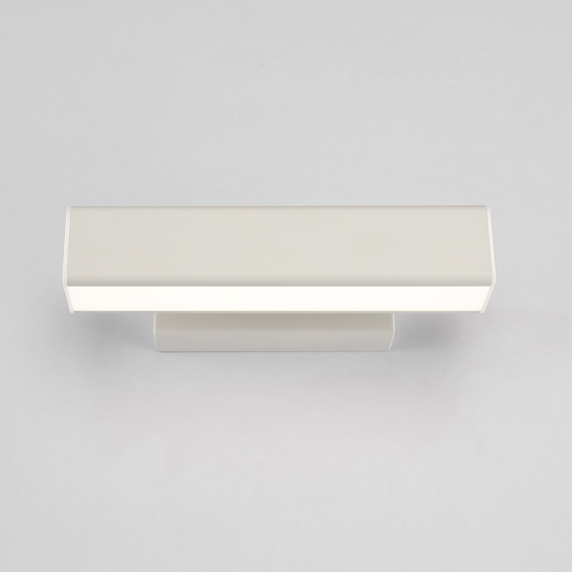 Настенный светодиодный светильник Kessi LED белый (MRL LED 1007)