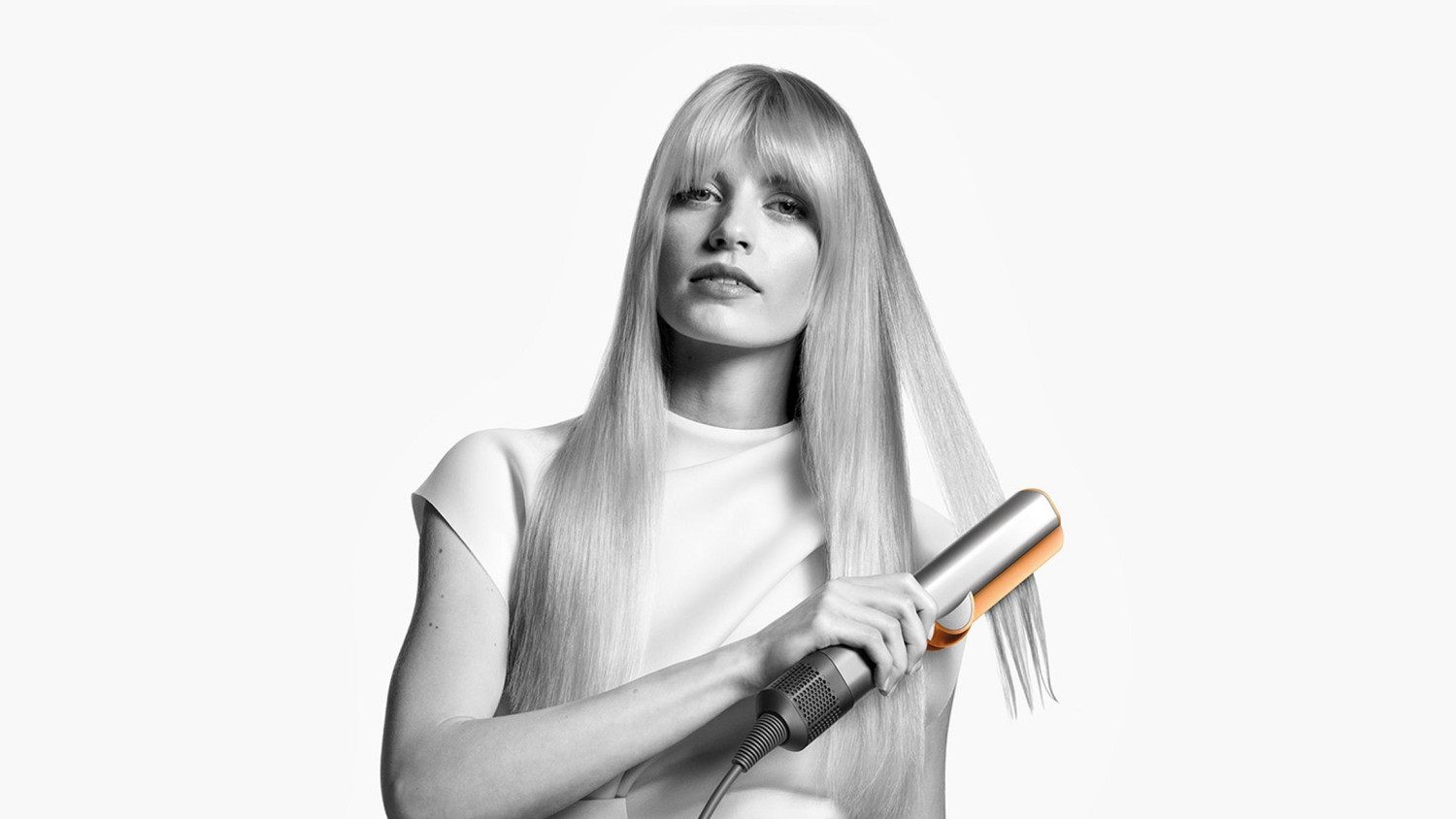 Выпрямитель dyson ht01 rose gold. Dyson airstrait ht01. Выпрямитель Dyson airstrait. Фен выпрямитель Дайсон airstrait. Дайсон для длинных волос.