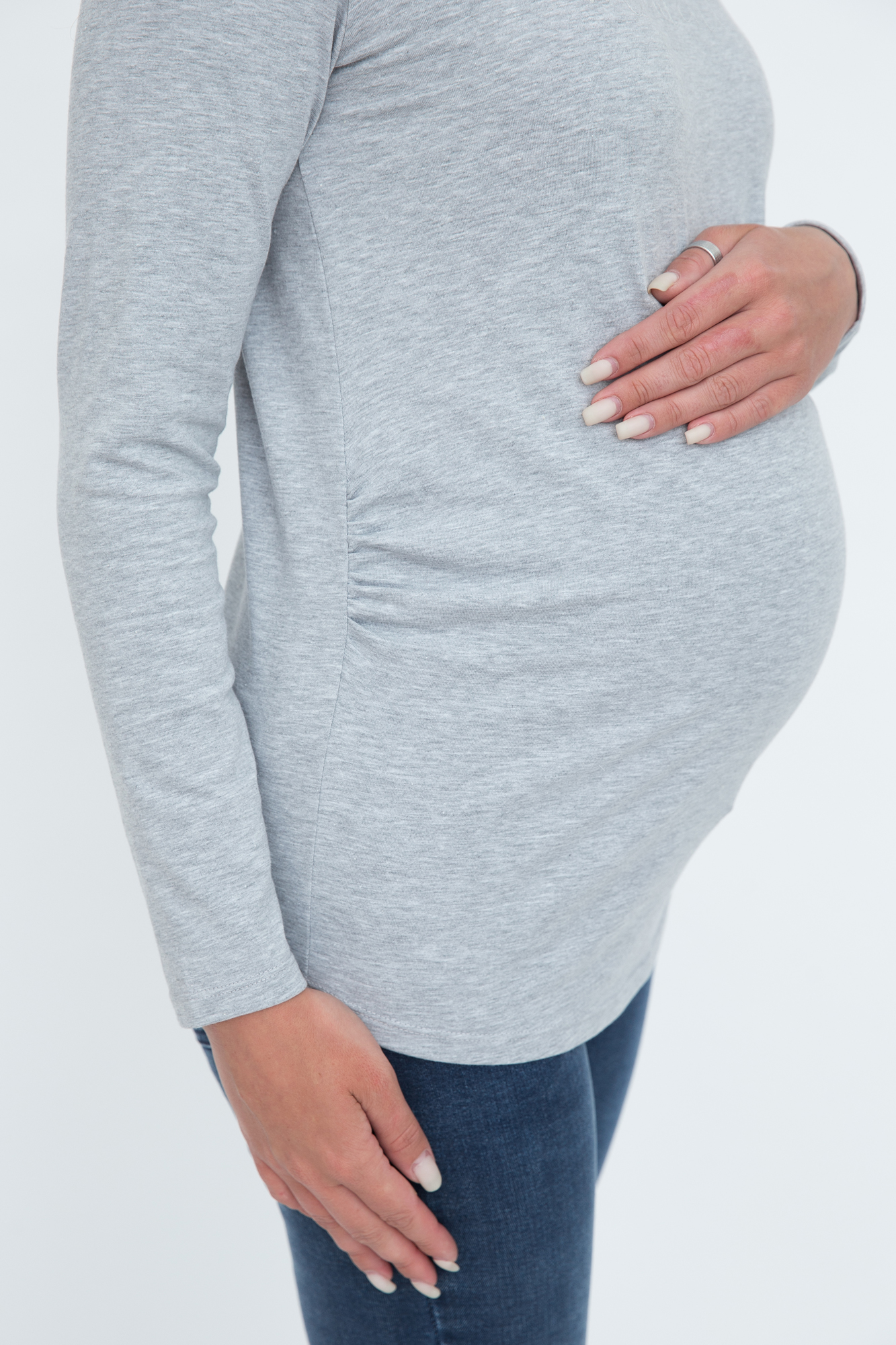 Лонгслив для беременных женский Magica bellezza МВ7036 серый 52 RU