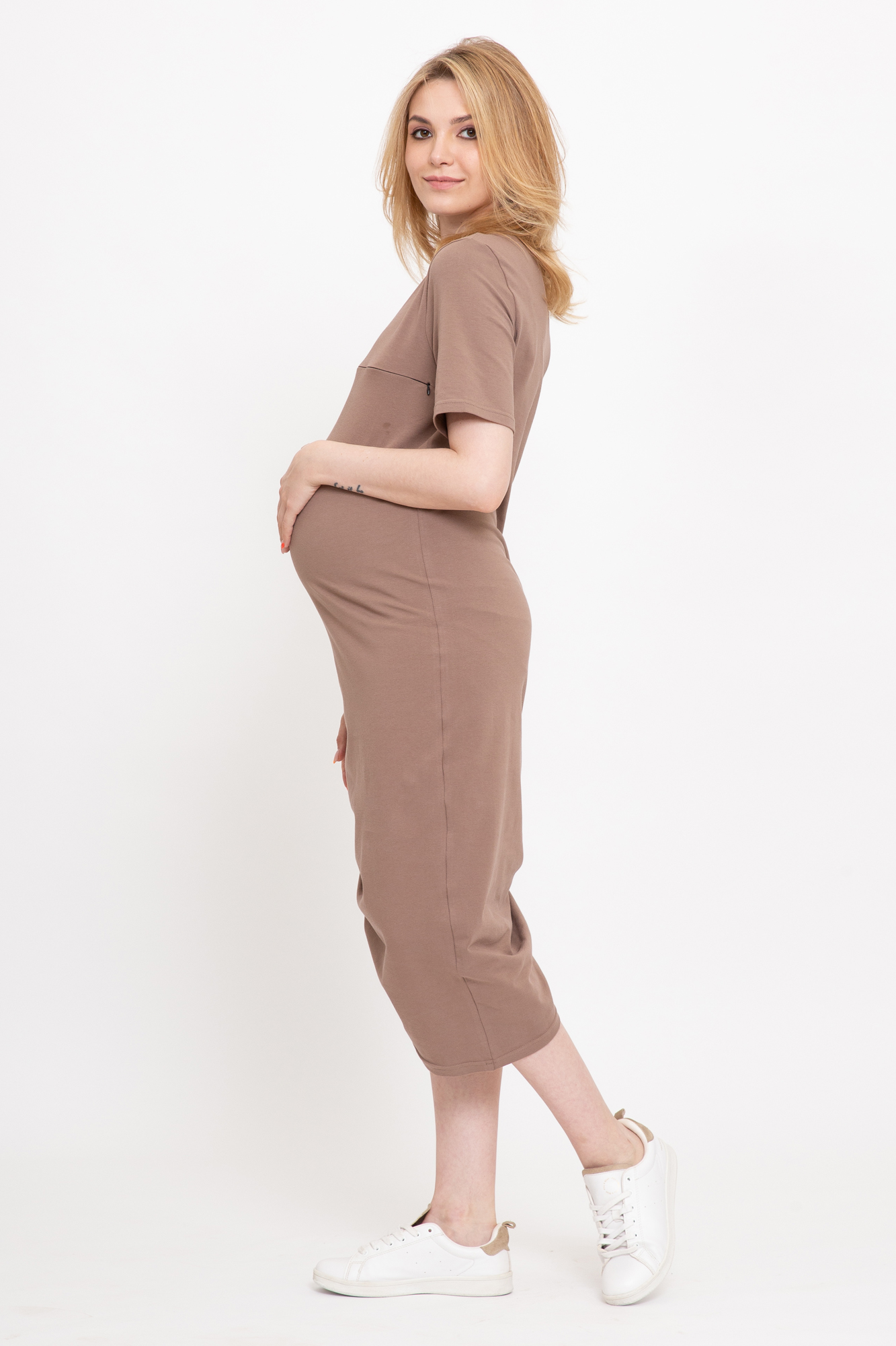 Платье для беременных женское Mama's fantasy 08-23621MF коричневое 50 RU
