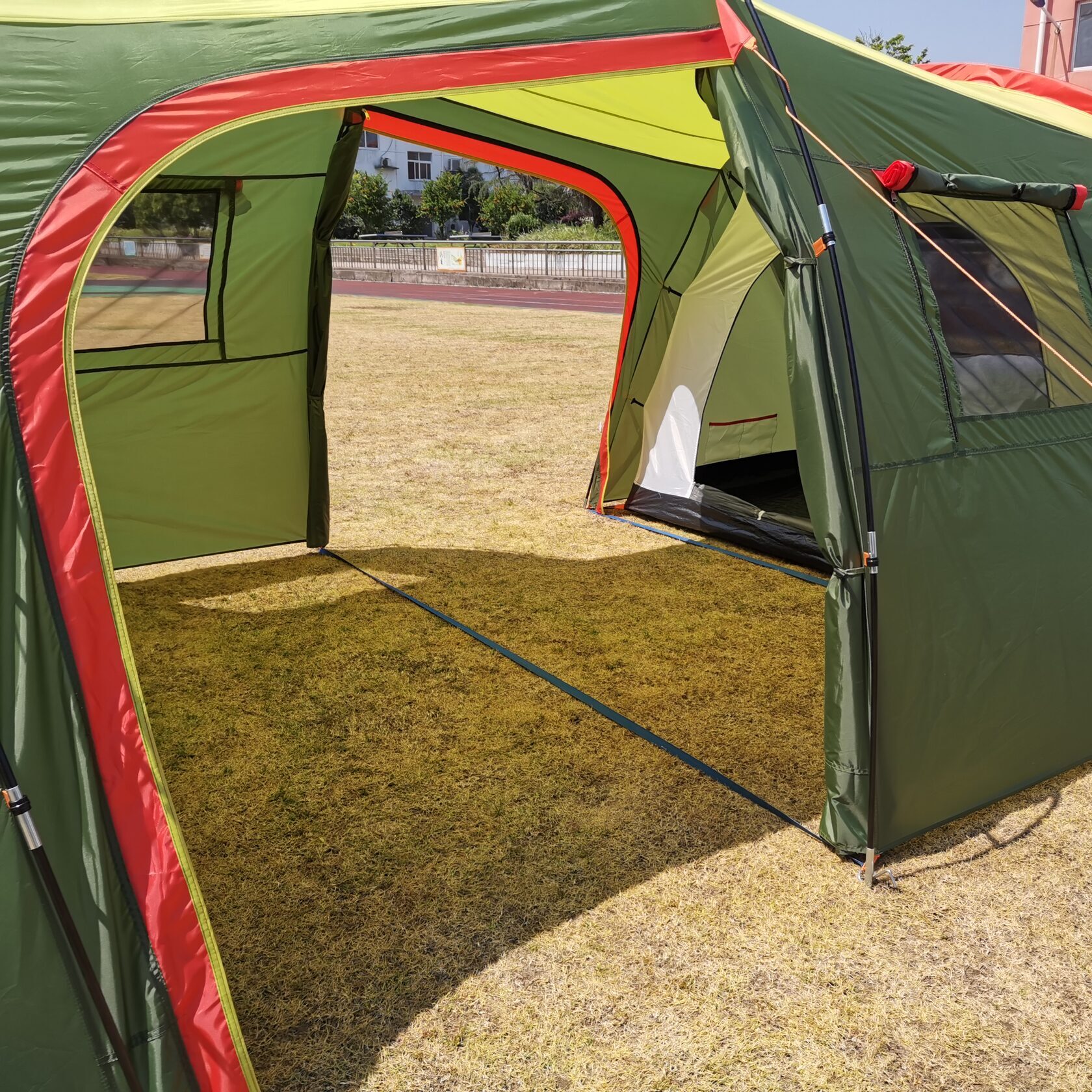 Палатка с большим тамбуром MirCamping ART1007-4, 4-х местная, зеленая .