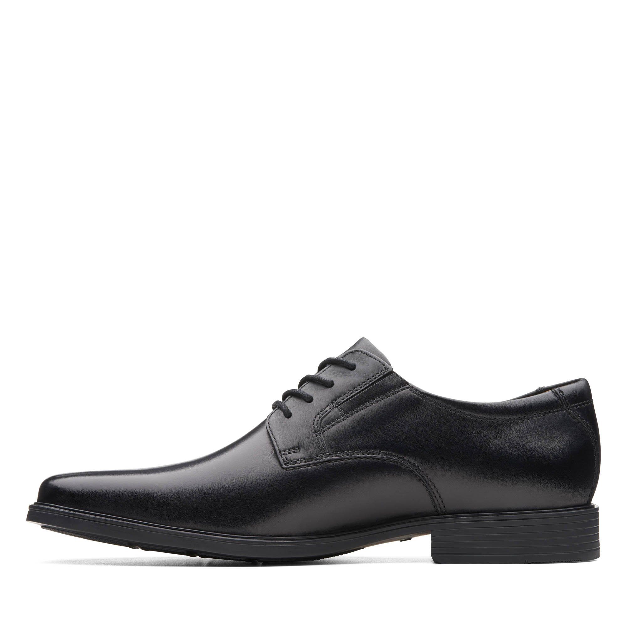 Clarks tilden plain deals black