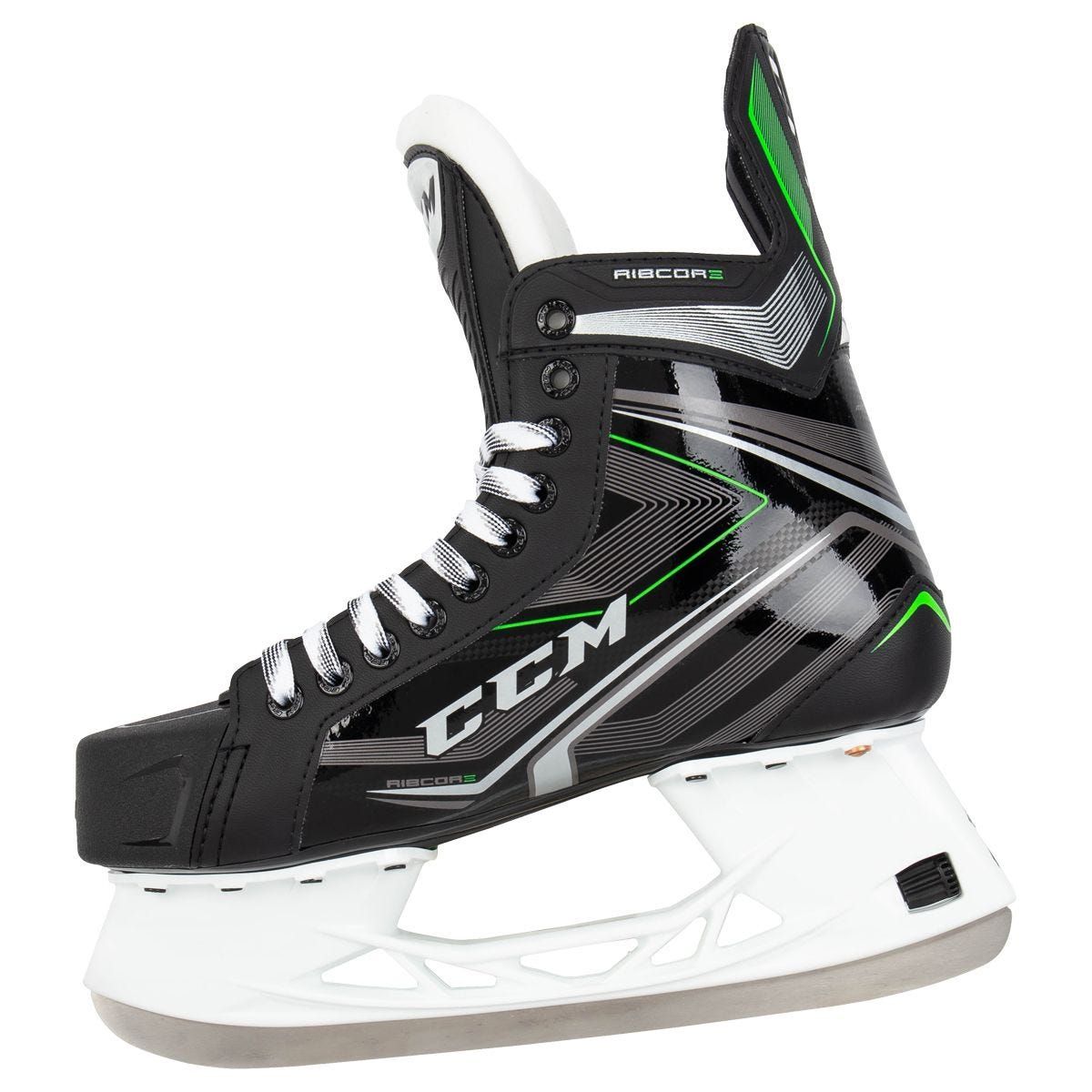 Коньки хоккейные ccm ribcor