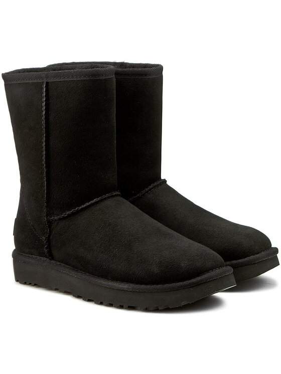 W Classic Short II 1016223 Ugg 40 EU