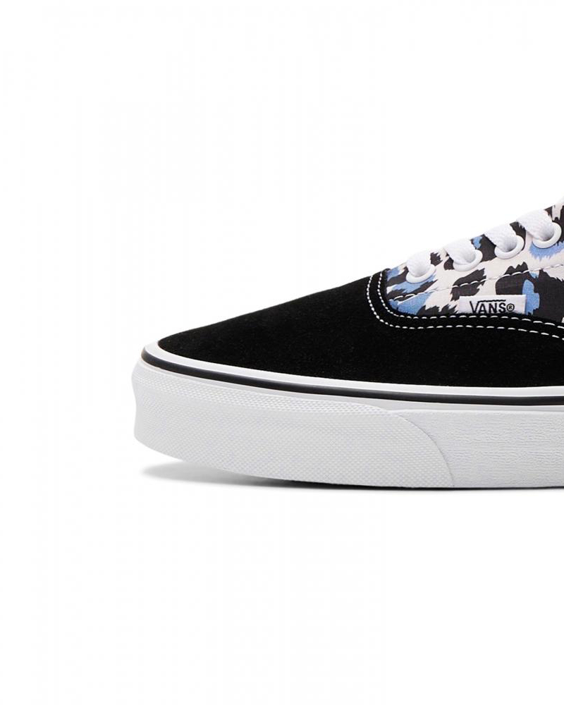 Vans WM Flying V Print VN0A7PNDBM51 universal all year women