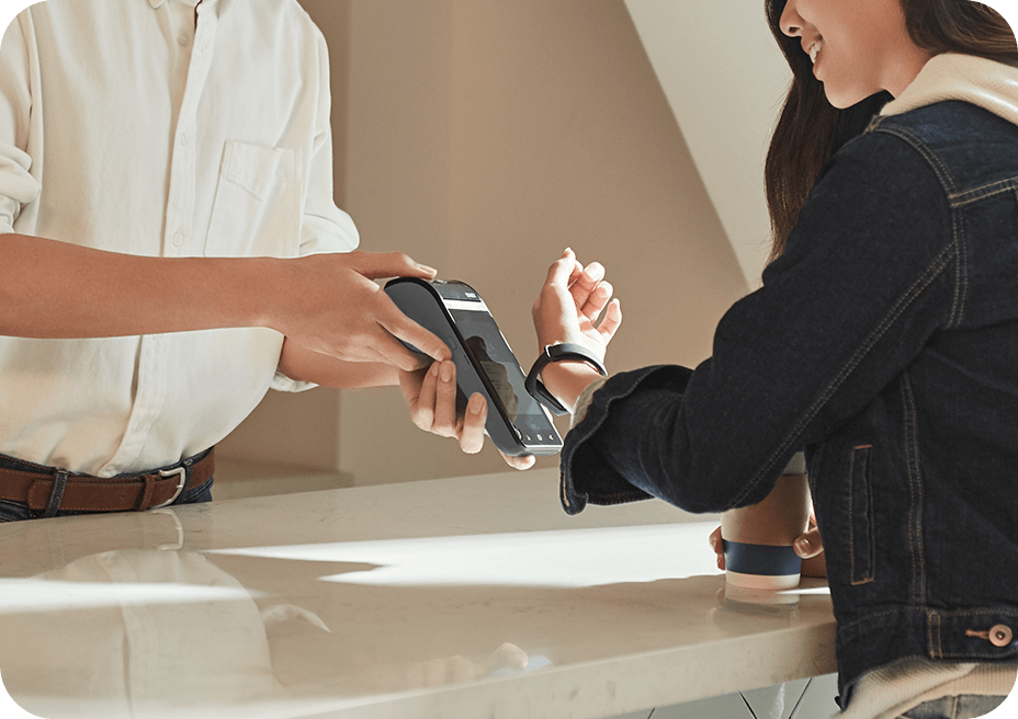 Функция nfc xiaomi. Xiaomi mi band 4 nfc. xiaomi mi band nfc. nfc оплата ми бенд.